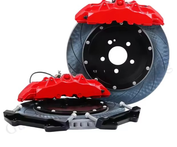 Brake Caliper - Nowe, ulepszone zaciski hamulcowe do wyścigów